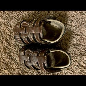 Sandals Toddler SZ 2